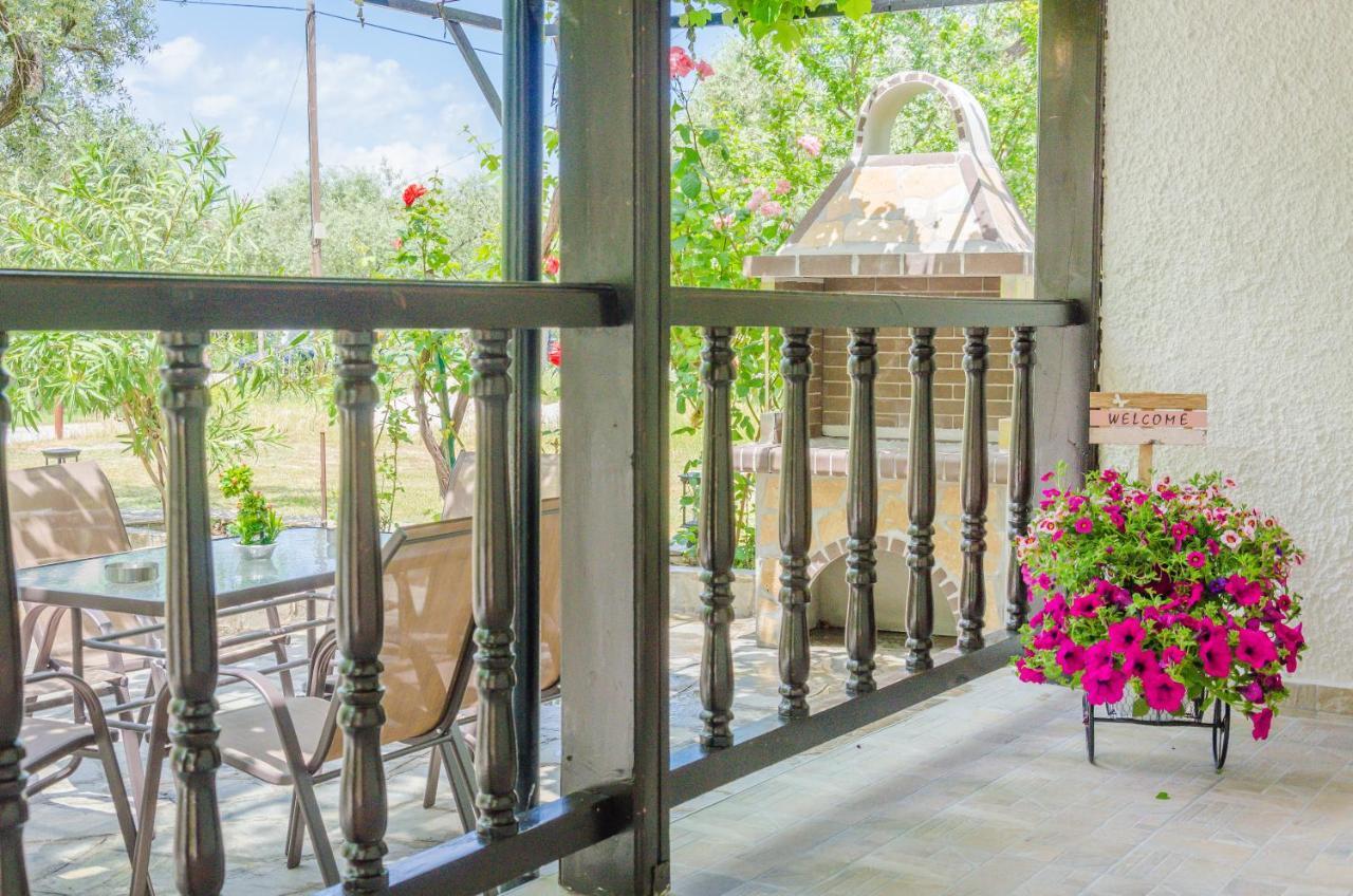 Chrisella Villa Skala Rachoni  Ngoại thất bức ảnh